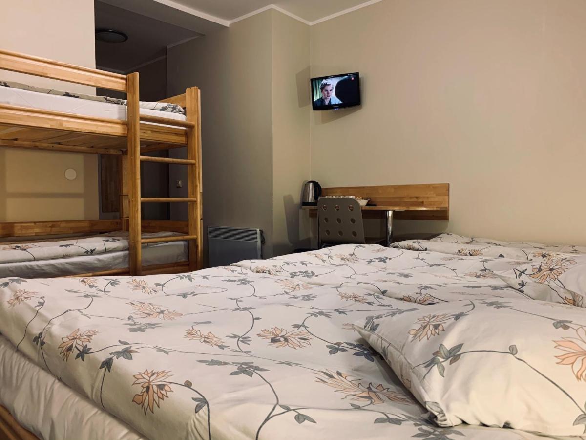 Hotel Katrina Cesis Bagian luar foto