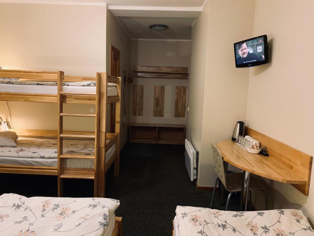 Hotel Katrina Cesis Bagian luar foto