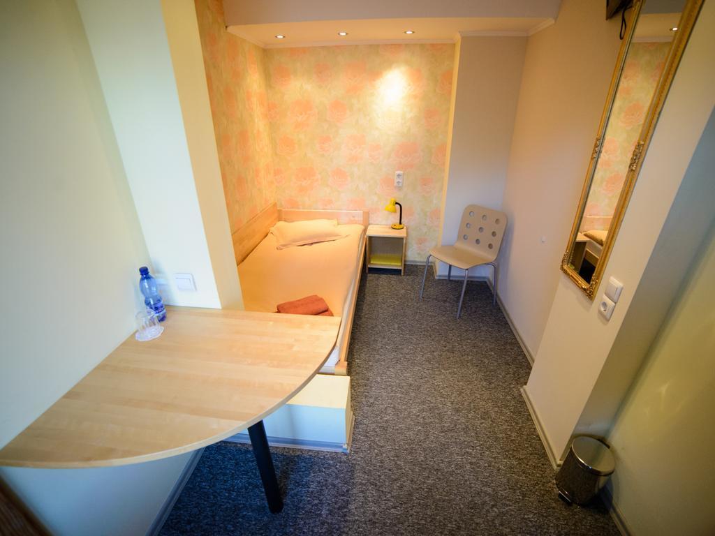 Hotel Katrina Cesis Ruang foto