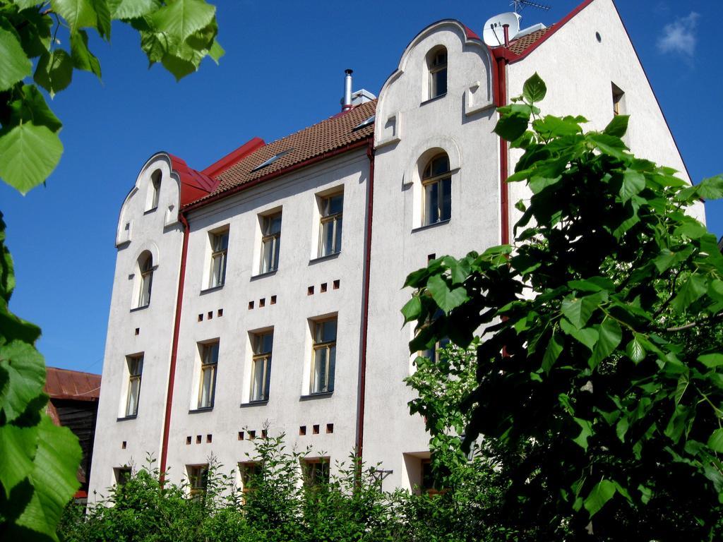 Hotel Katrina Cesis Bagian luar foto